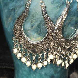 Chic 3" Silver and Cream Dangle Earrings